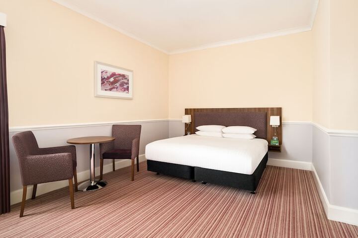 Room 20 of 108