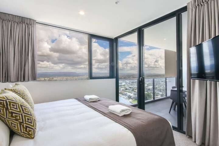 Room 2 of 24