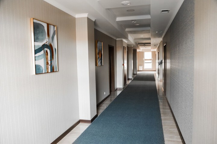 Ballroom/Hall 56 of 66