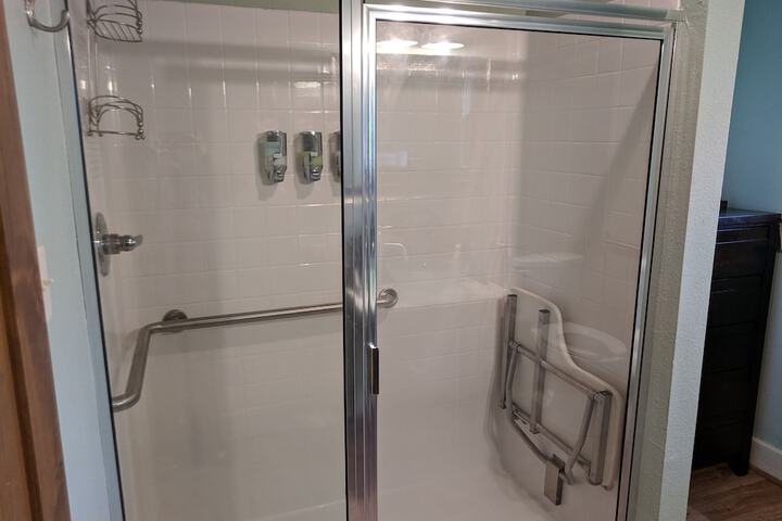 Room 4 of 46