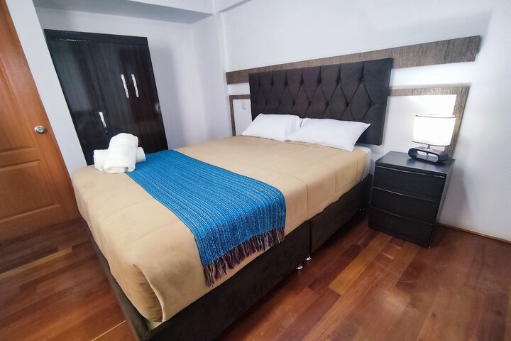 Room 6 of 15