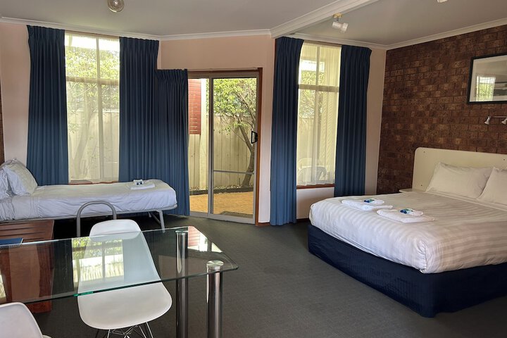 Room 7 of 26