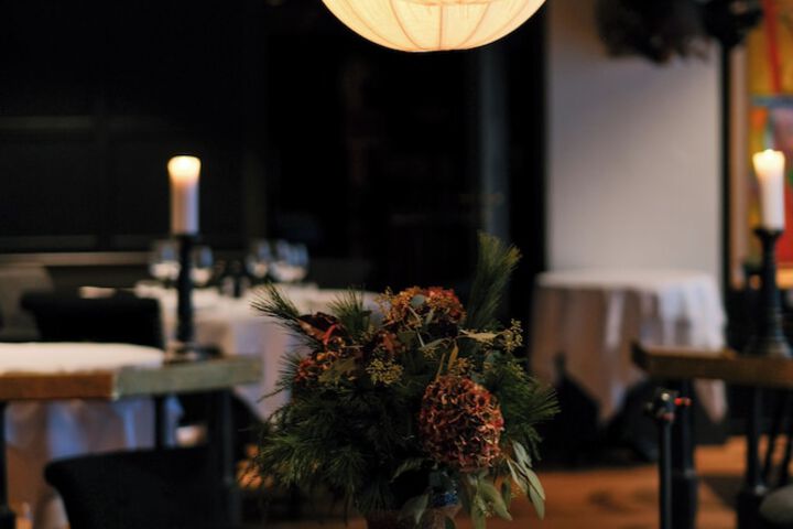 Dining 20 of 25