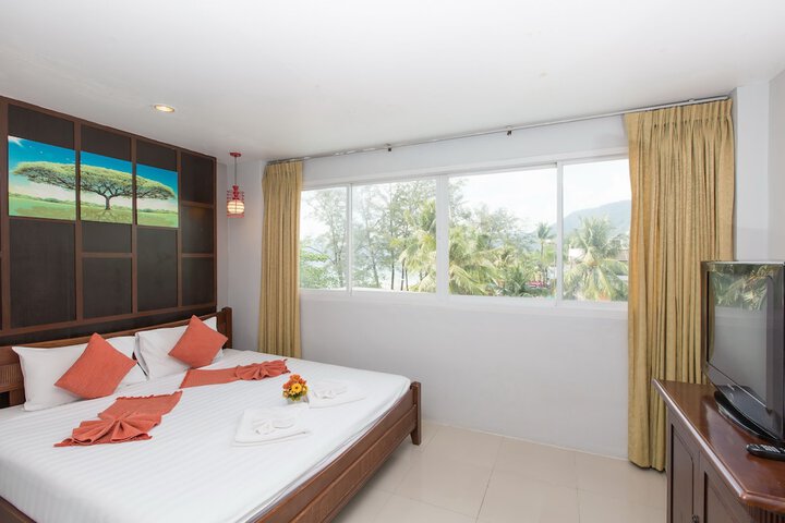 Room 5 of 45