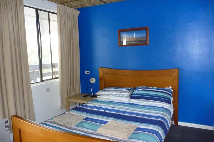 Room 18 of 44