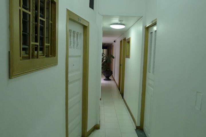 Ballroom/Hall 34 of 38