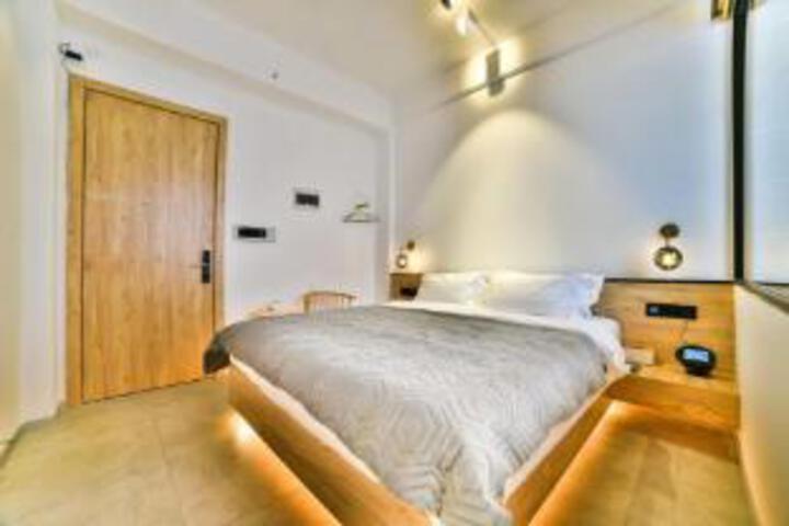 Room 22 of 23