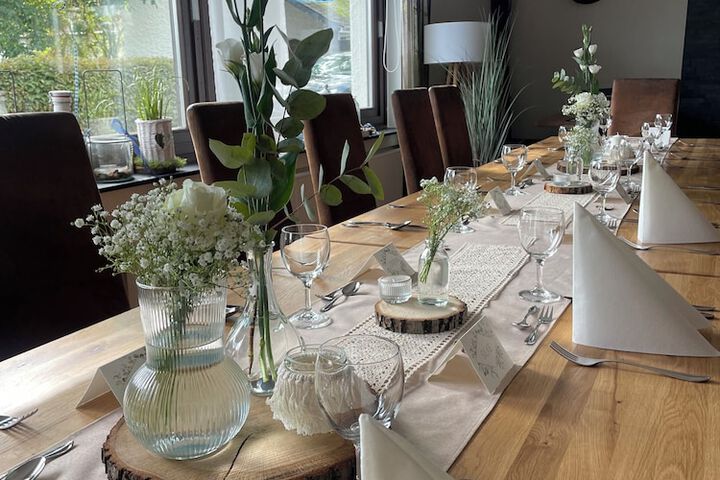 Dining 47 of 66