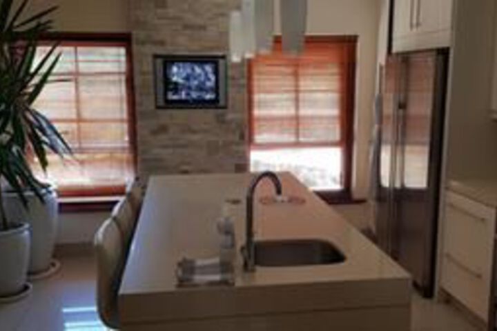 Room 15 of 27