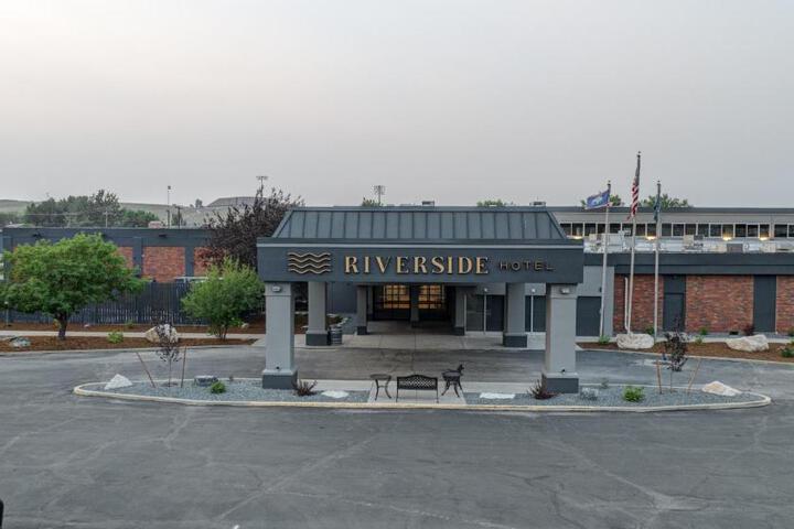 Riverside Hotel in Casper, WY