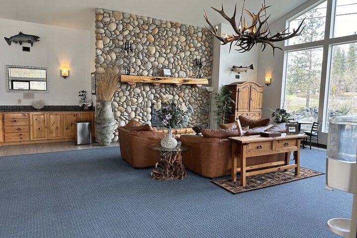 Hotel Interior 3 of 37