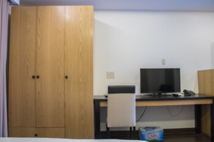 Room 14 of 35