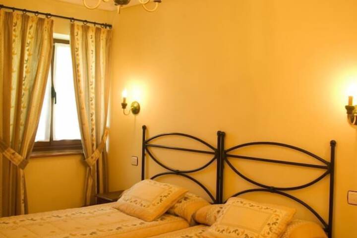 Room 9 of 49