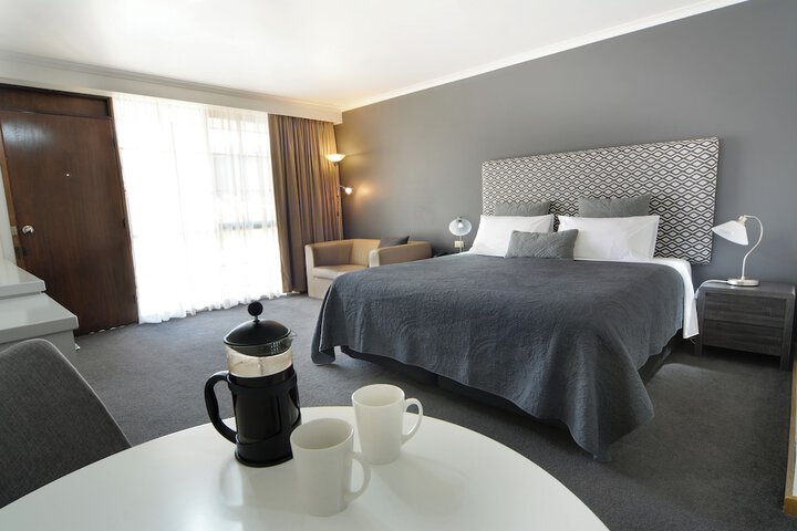 Room 21 of 40