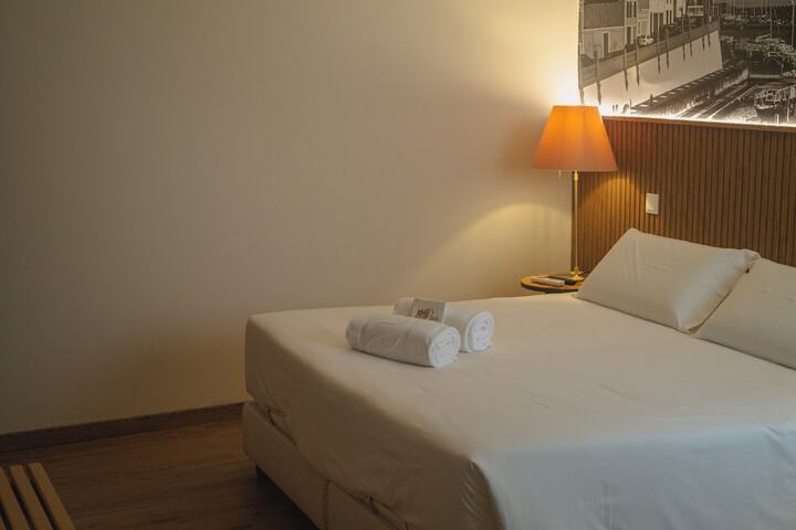 Room 10 of 21