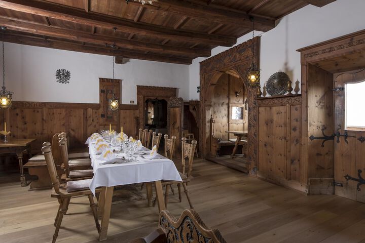 Dining 45 of 67