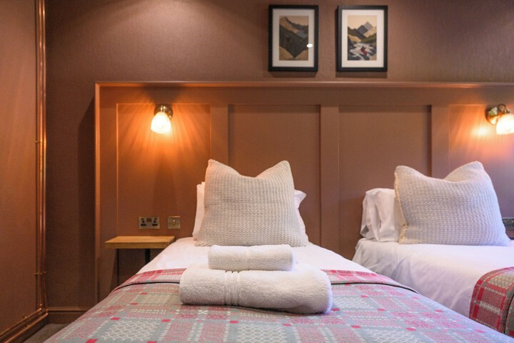 Room 43 of 70