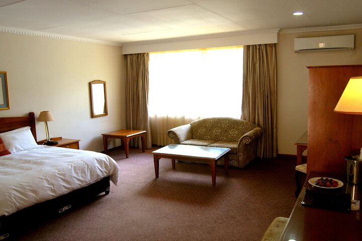 Room 21 of 64