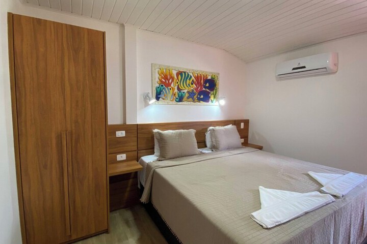 Room 73 of 202