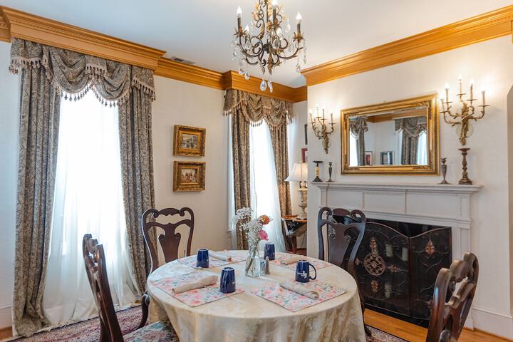 Breakfast/Coffee Service 74 of 80