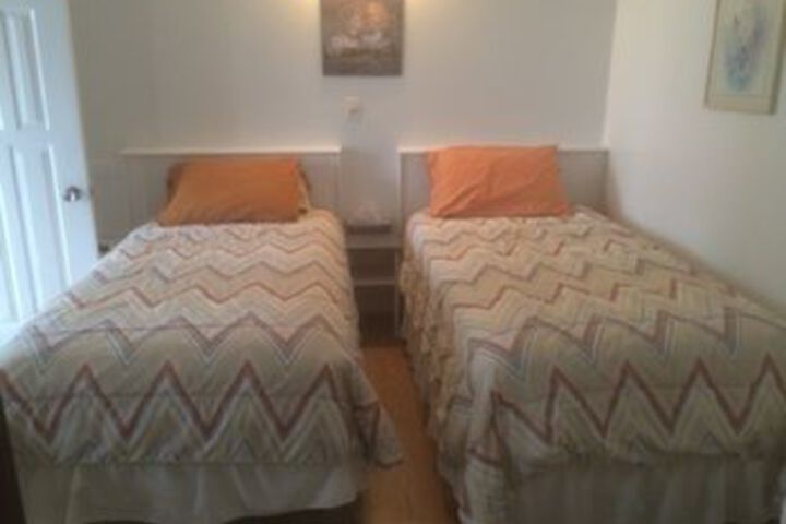 Room 13 of 25