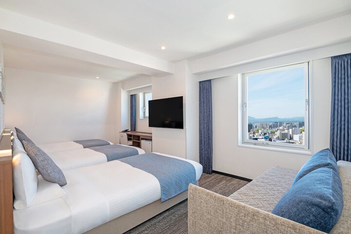 Room 15 of 79