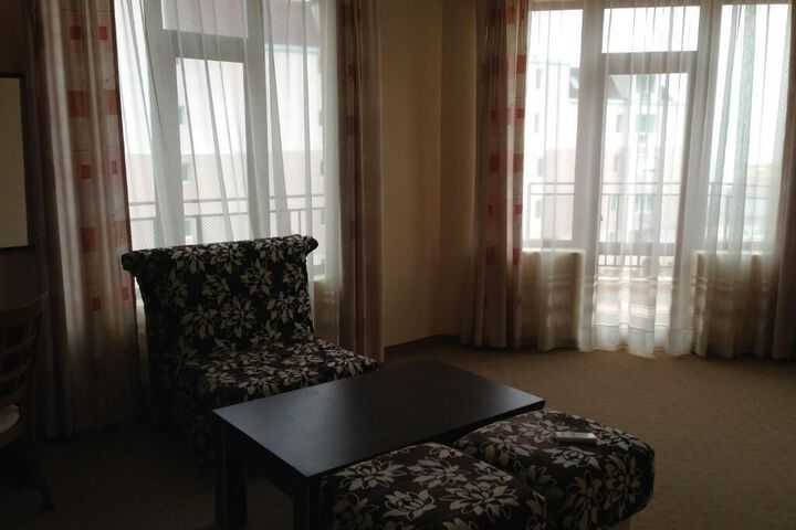 Room 35 of 41