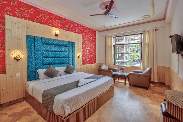 Room 3 of 50