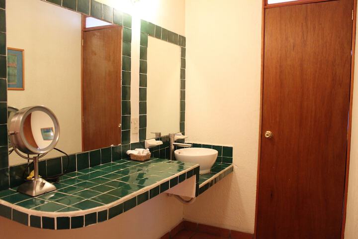 Room 22 of 39