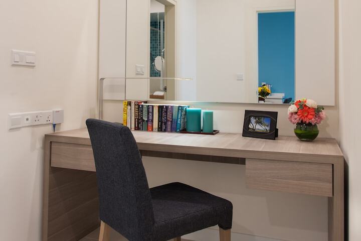 Room 2 of 23