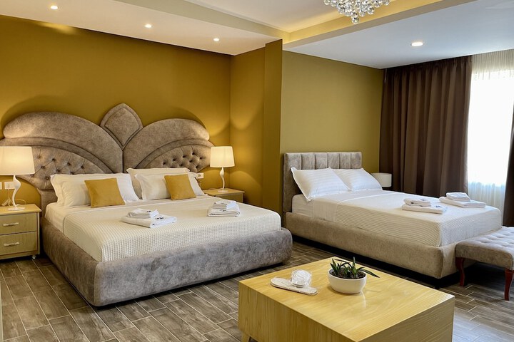 Room 49 of 121