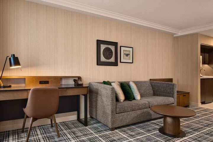 Room 31 of 64