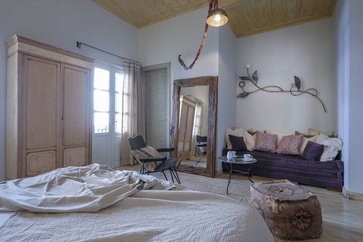 Room 47 of 111