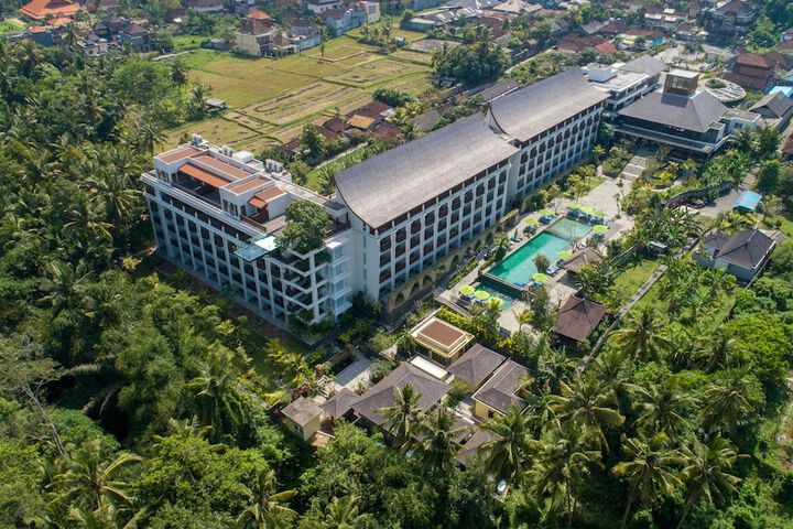 Hotel 98 of 111