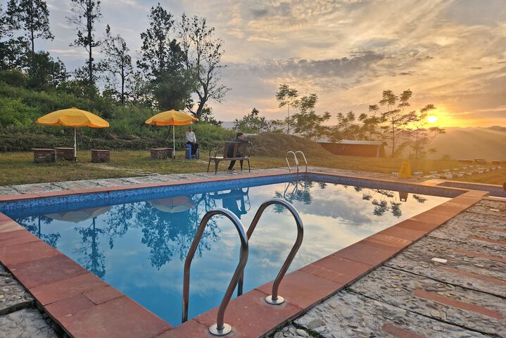 Pool 43 of 117