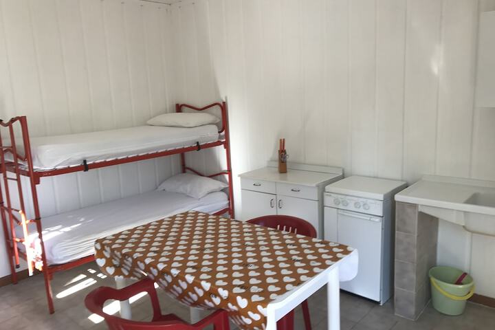 Room 4 of 14