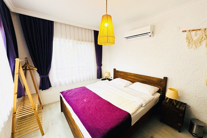 Room 37 of 73