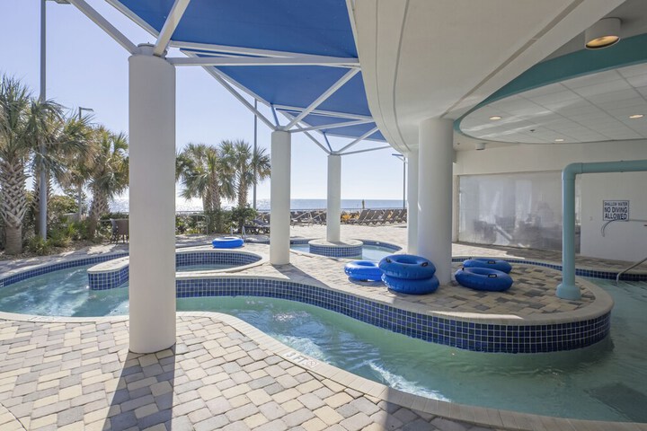 Pool 156 of 190