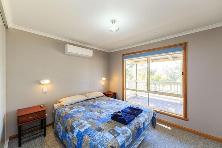 Room 3 of 25