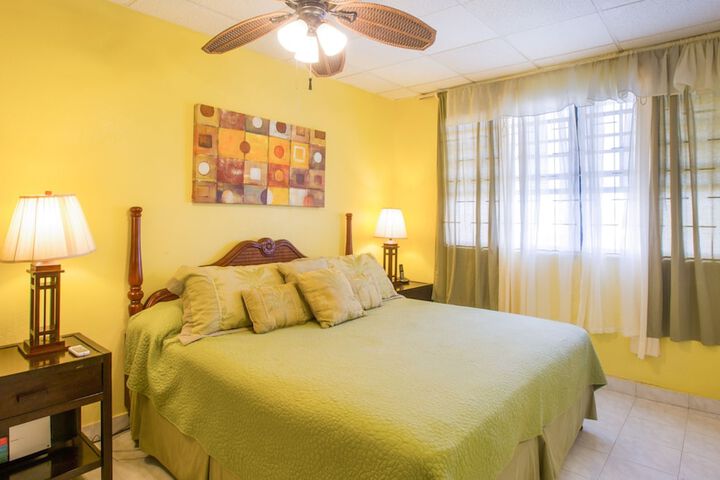 Room 3 of 47