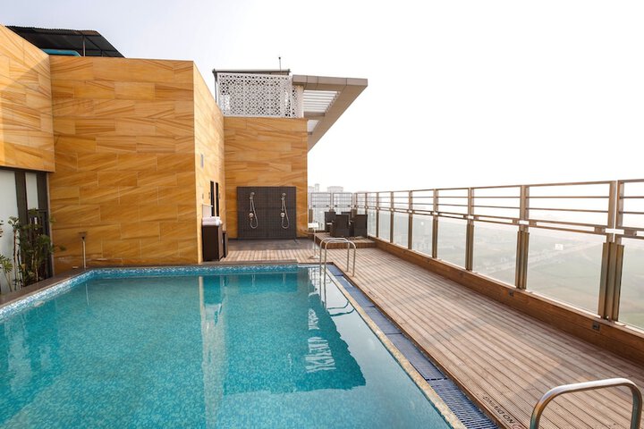 Pool 55 of 118