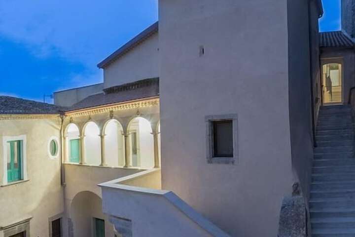 Hotel 58 of 62