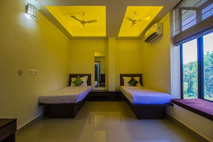 Room 5 of 22