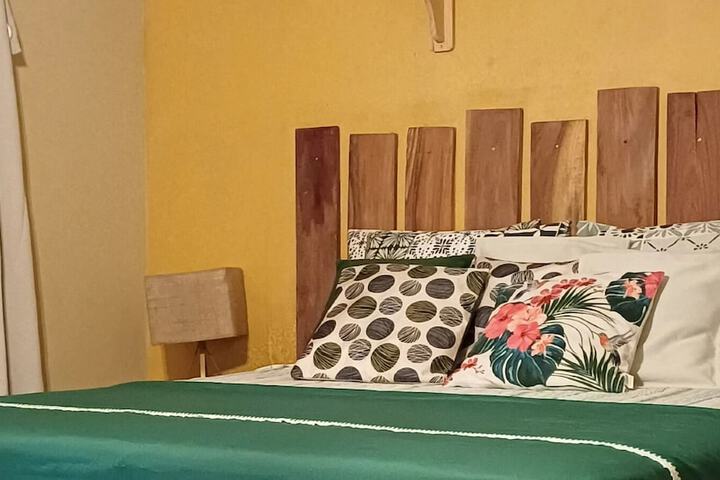 Room 14 of 80