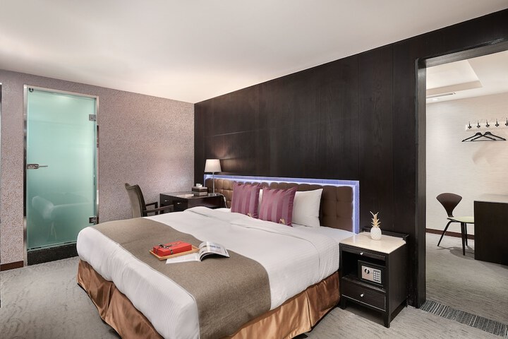 Room 20 of 79