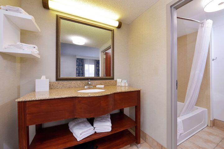 Room 34 of 68