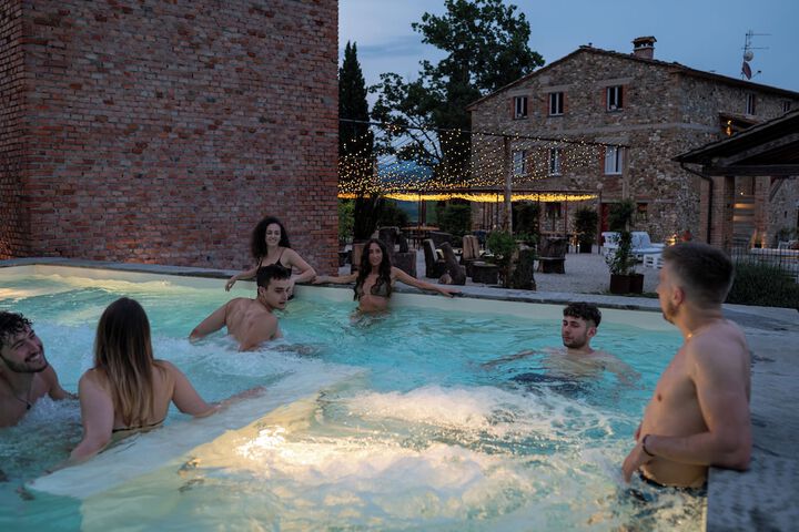 Pool 38 of 101
