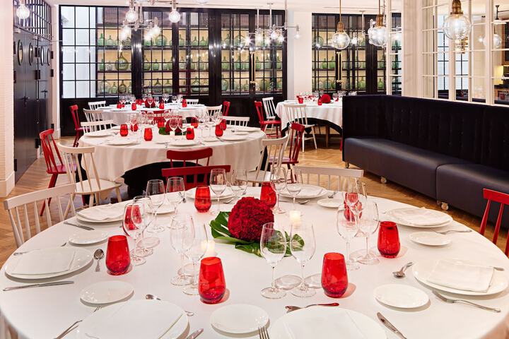 Ballroom/Hall 90 of 121