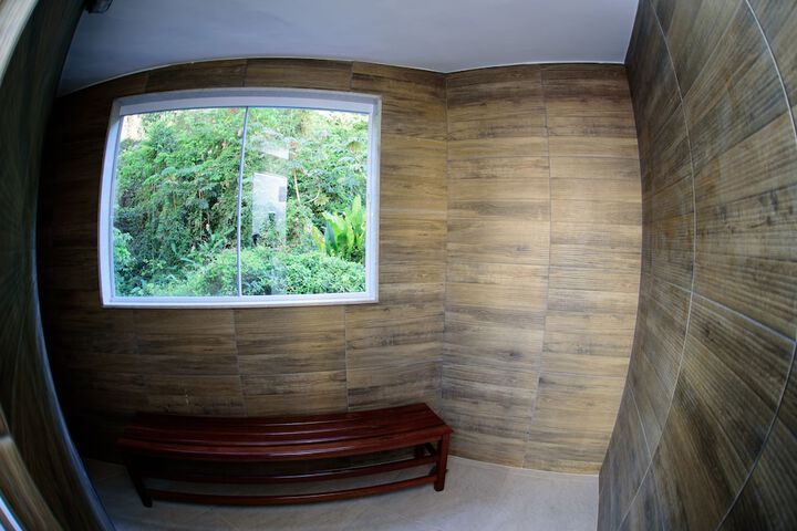 Room 36 of 54