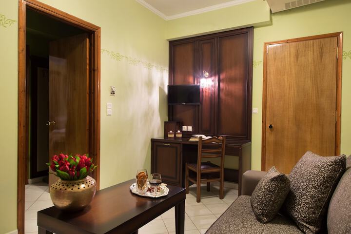 Room 20 of 66
